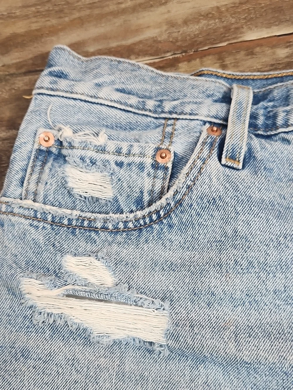 Levi's 501 Cut-Off Denim Shorts (Size 32)